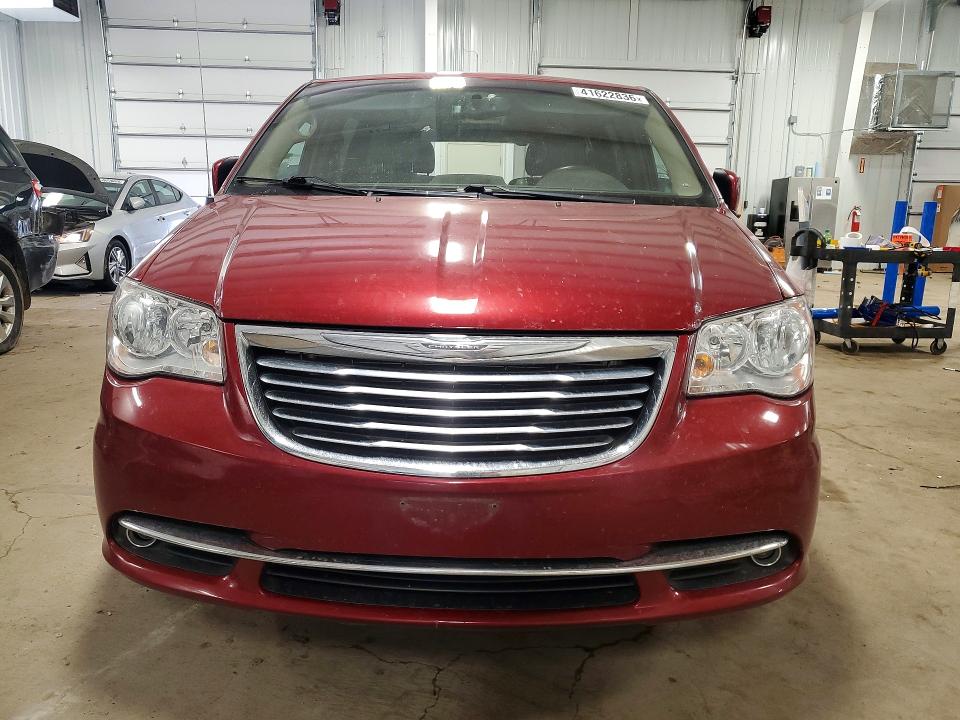 Продажа на аукционе авто 2016 Chrysler Town & Country, vin: 2C4RC1BG3GR142518, номер лота: 41622836
