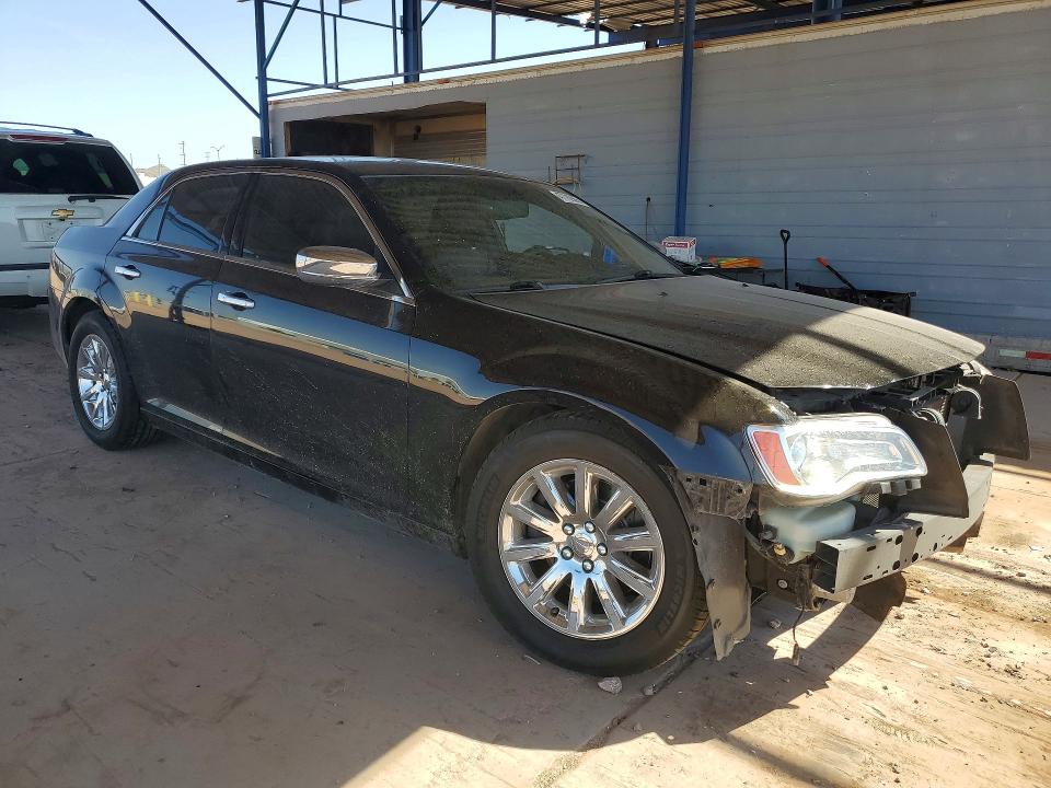 47782566 :رقم المزاد ، 2C3CCAET3DH510166 vin ، 2013 Chrysler 300c مزاد بيع