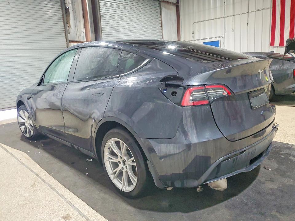49575636 :رقم المزاد ، 7SAYGAEE4RF994761 vin ، 2024 Tesla Model Y مزاد بيع