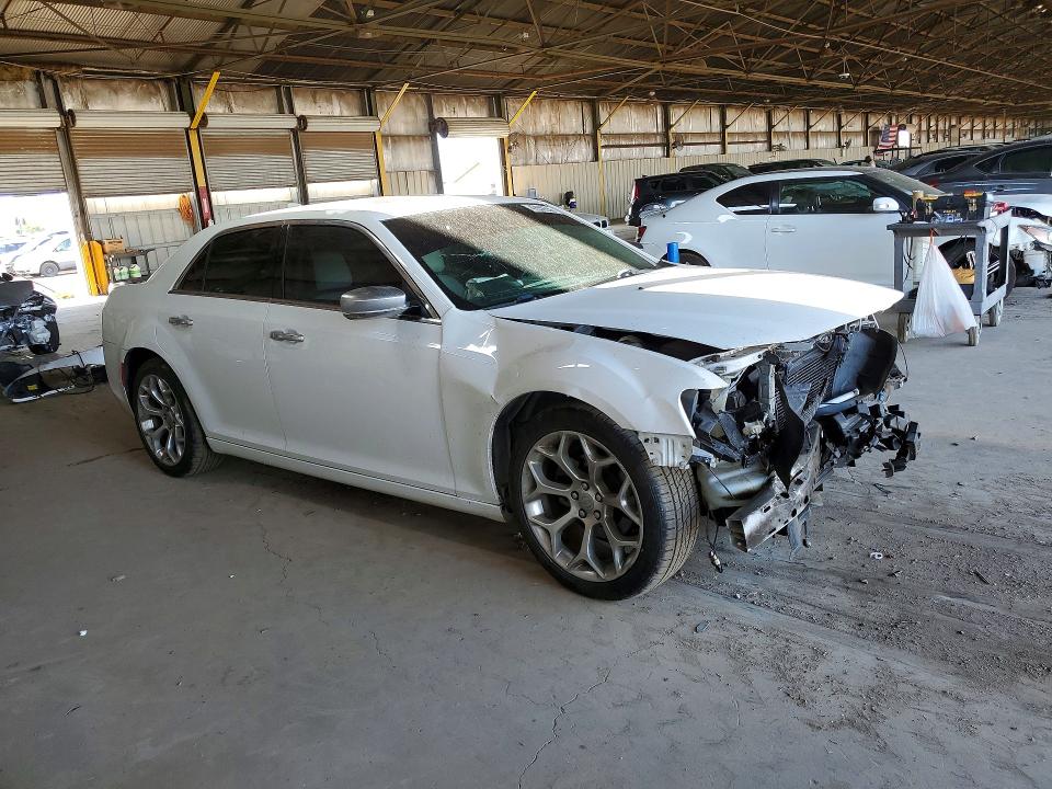 47656556 :رقم المزاد ، 2C3CCAPG2GH343609 vin ، 2016 Chrysler 300c مزاد بيع