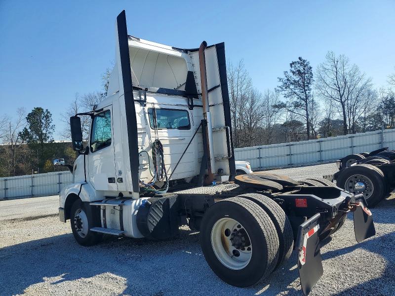 Продаж на аукціоні авто 2017 Volvo Vnl, vin: 4V4N39TG7HN988035, номер лоту: 46196876