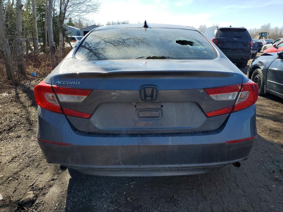 Продаж на аукціоні авто 2018 Honda Accord, vin: 1HGCV1F5XJA811308, номер лоту: 47767326