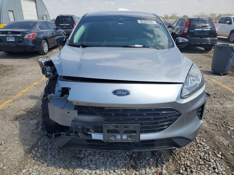 2021 Ford Escape მანქანა იყიდება აუქციონზე, vin: 1FMCU0G69MUA32404, აუქციონის ნომერი: 48362636