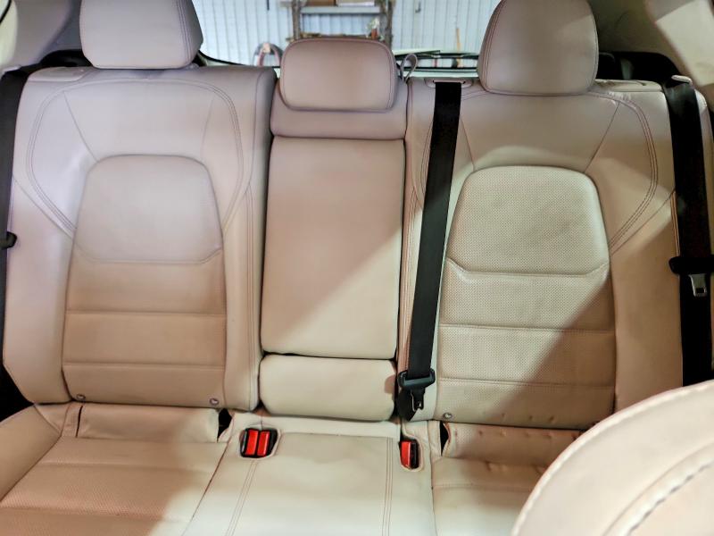 47519346 :رقم المزاد ، JM3KFBDM5J0425450 vin ، 2018 Mazda Cx-5 مزاد بيع