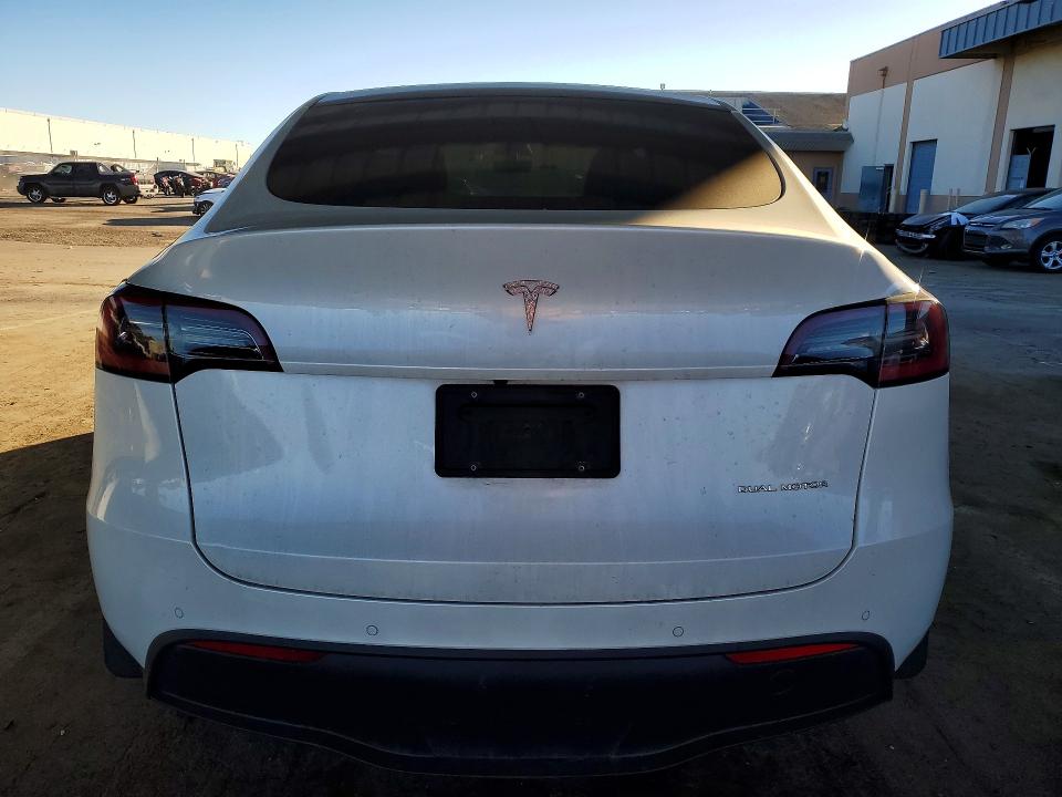 Продаж на аукціоні авто 2021 Tesla Model Y, vin: 5YJYGDEE2MF066289, номер лоту: 45527196