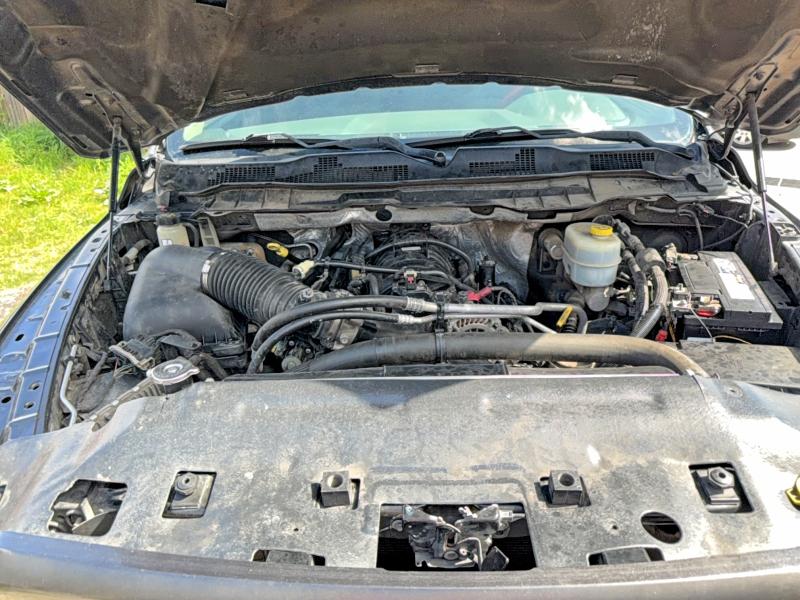41747526 :رقم المزاد ، 3C6UR4CJ4JG215145 vin ، 2018 Ram 2500 مزاد بيع