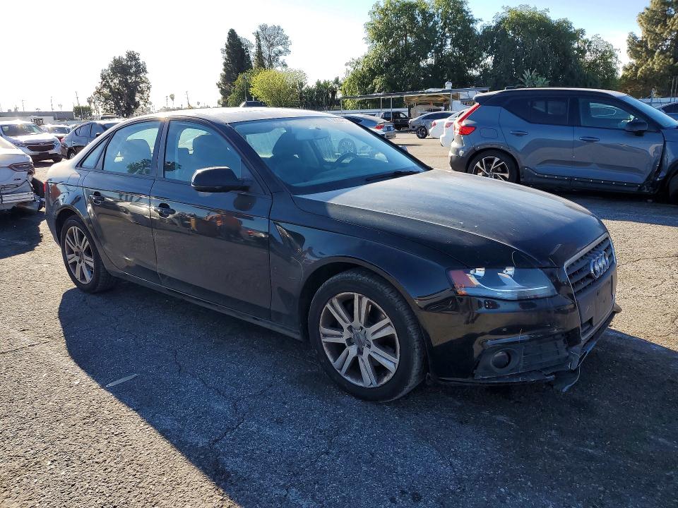 78994815 :رقم المزاد ، WAUAFAFL1BN008587 vin ، 2011 Audi A4 مزاد بيع