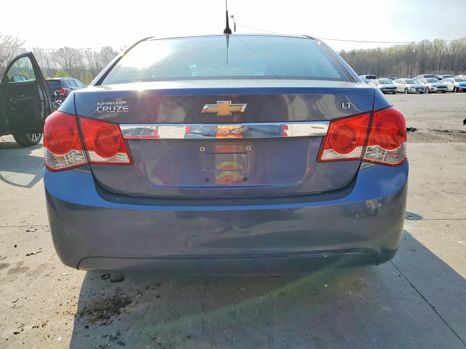 47689346 :رقم المزاد ، 1G1PC5SB6D7208827 vin ، 2013 Chevrolet Cruze مزاد بيع