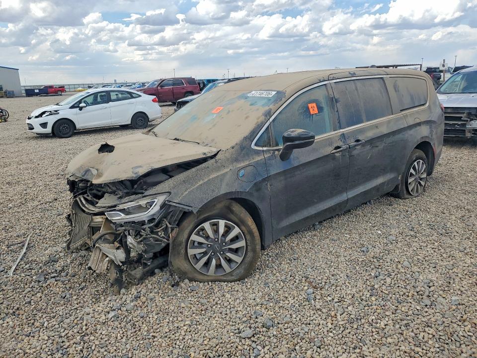Продаж на аукціоні авто 2022 Chrysler Pacifica, vin: 2C4RC1L77NR164047, номер лоту: 41746706