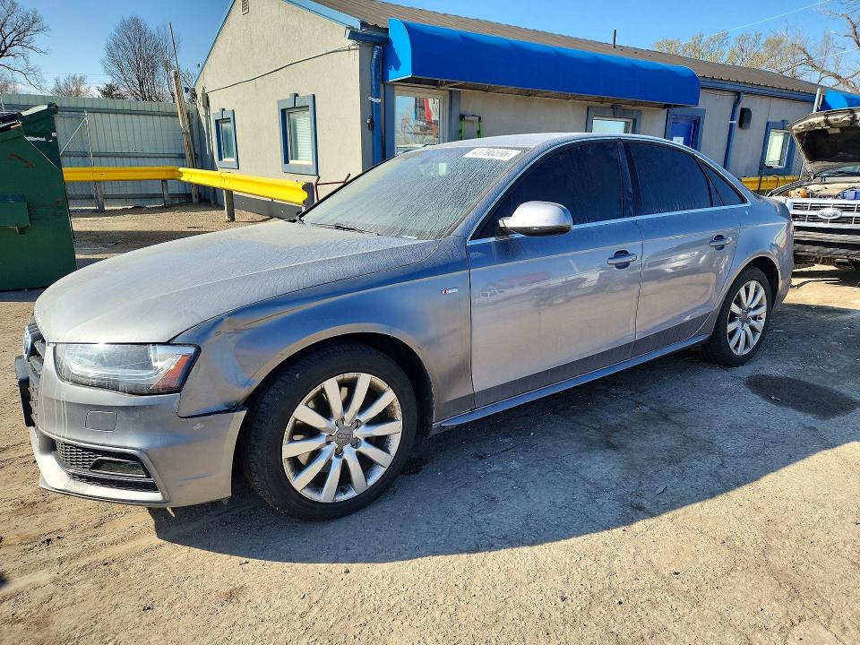 41796596 :رقم المزاد ، WAUBFAFL3FN021108 vin ، 2015 Audi A4 مزاد بيع