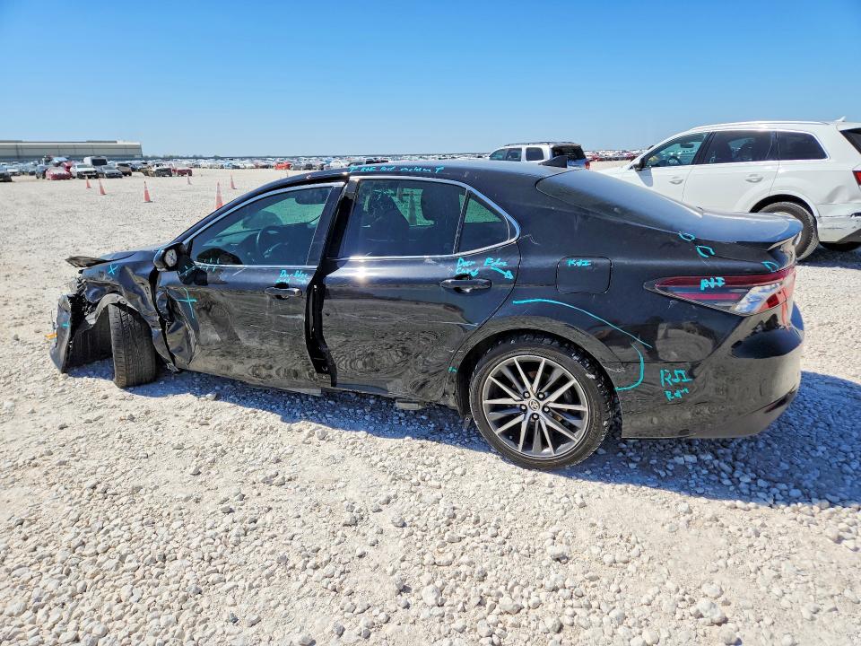 2021 Toyota Camry მანქანა იყიდება აუქციონზე, vin: 4T1F11AK6MU542095, აუქციონის ნომერი: 46338616