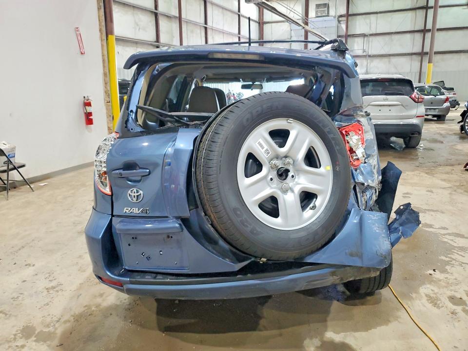 Продажа на аукционе авто 2012 Toyota Rav4, vin: 2T3YF4DVXCW115400, номер лота: 47939936