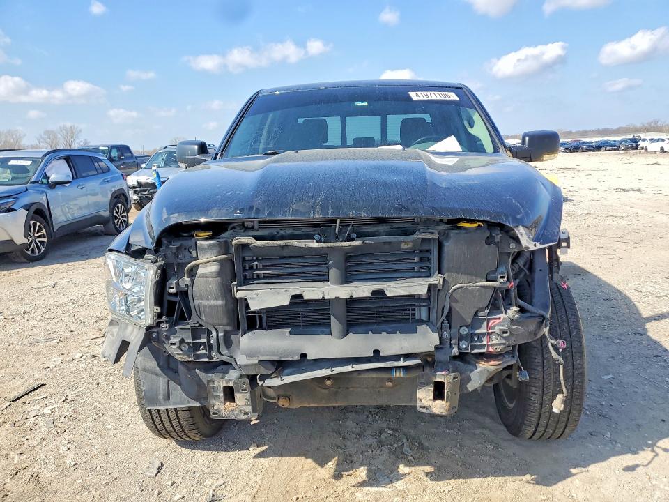 Продажа на аукционе авто 2019 Ram 1500 Classic, vin: 1C6RR7LG4KS661785, номер лота: 41971106