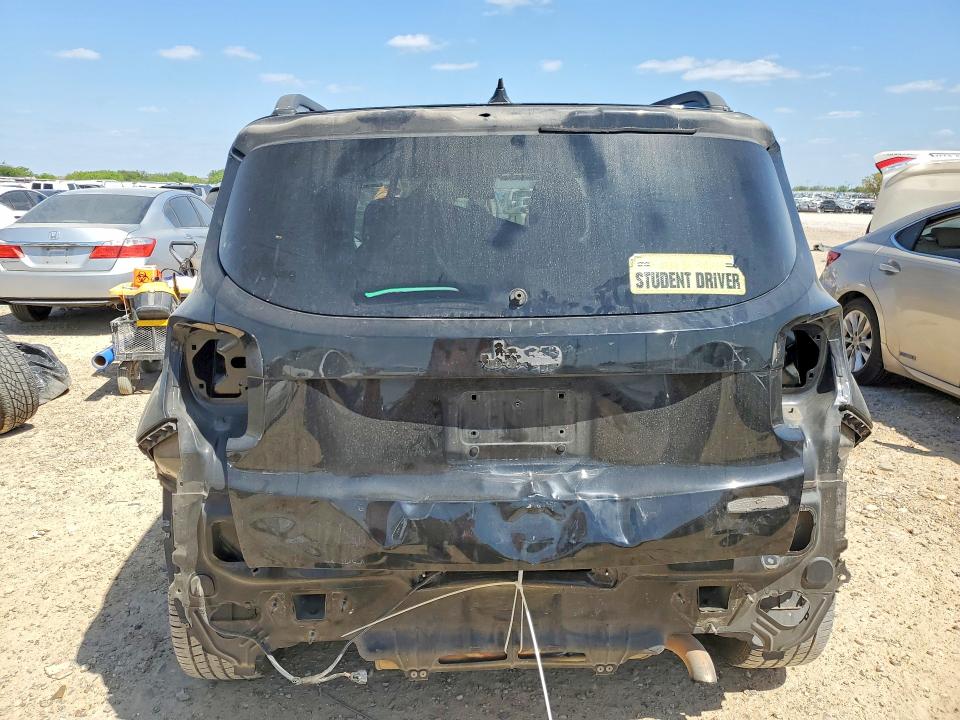 2016 Jeep Renegade მანქანა იყიდება აუქციონზე, vin: ZACCJABTXGPE11451, აუქციონის ნომერი: 46938346