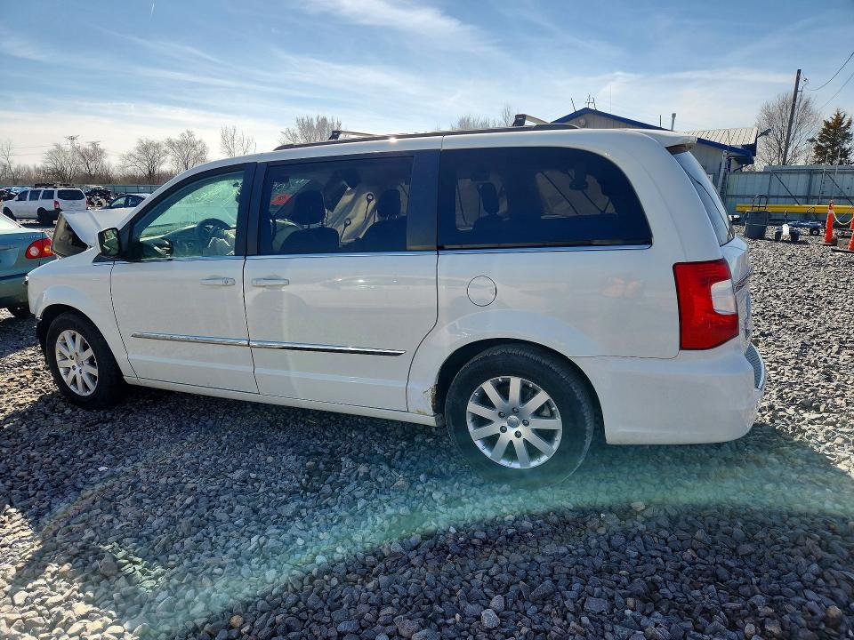 2013 Chrysler Town & Country მანქანა იყიდება აუქციონზე, vin: 2C4RC1BG4DR563921, აუქციონის ნომერი: 46341976