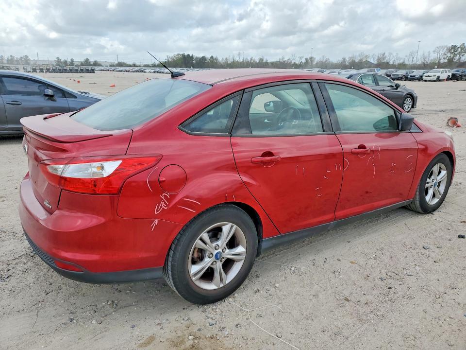 Продажа на аукционе авто 2012 Ford Focus, vin: 1FAHP3F22CL449584, номер лота: 41759176