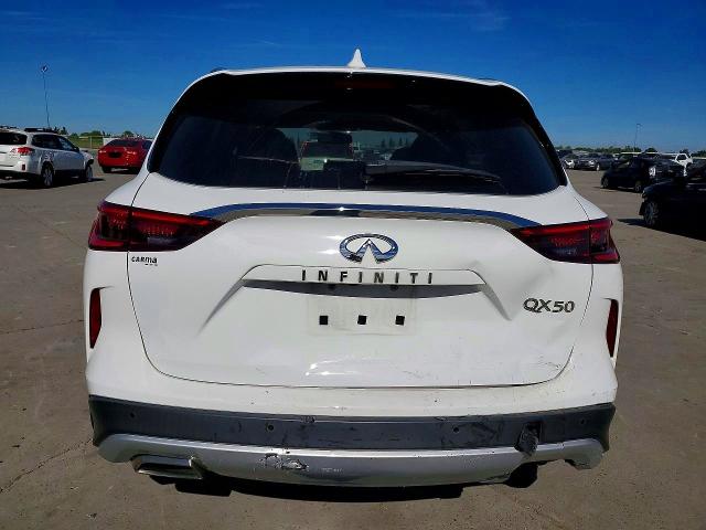 47302526 :رقم المزاد ، 3PCAJ5BA2MF118708 vin ، 2021 Infiniti Qx50 مزاد بيع
