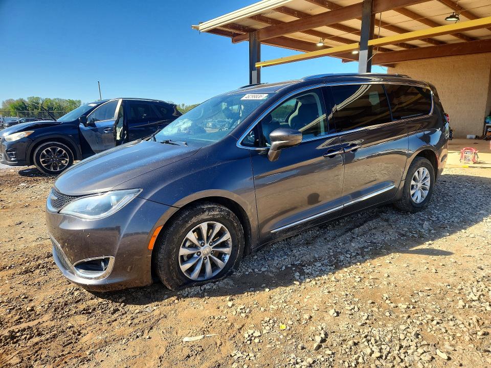 Продажа на аукционе авто 2019 Chrysler Pacifica, vin: 2C4RC1BG6KR596917, номер лота: 46299836