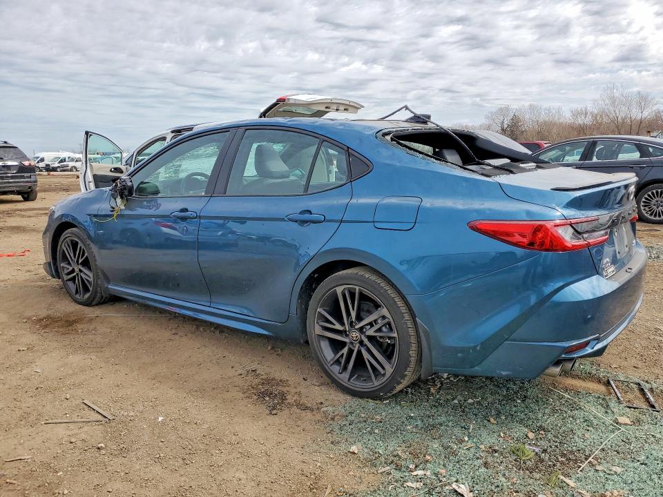 Продажа на аукционе авто 2025 Toyota Camry, vin: 4T1DBADK0SU518999, номер лота: 47505236