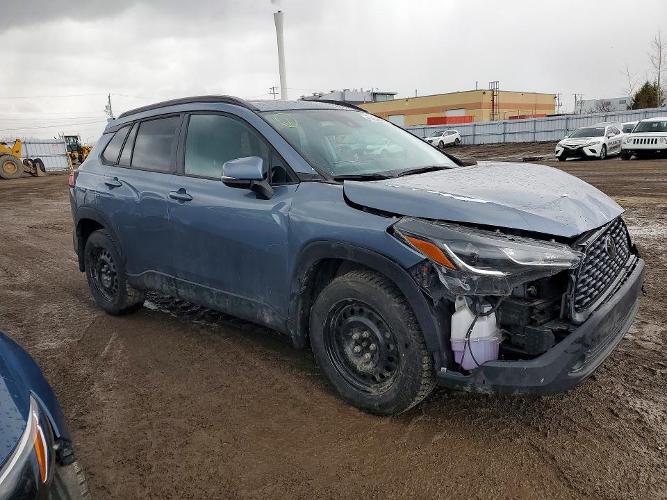 Продаж на аукціоні авто 2022 Toyota Corolla Cross, vin: 7MUBAABG3NV002759, номер лоту: 41750916