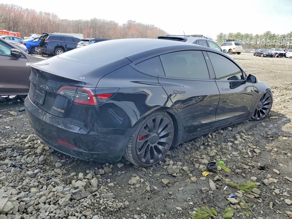 47591356 :رقم المزاد ، 5YJ3E1EB5KF231463 vin ، 2019 Tesla Model 3 مزاد بيع