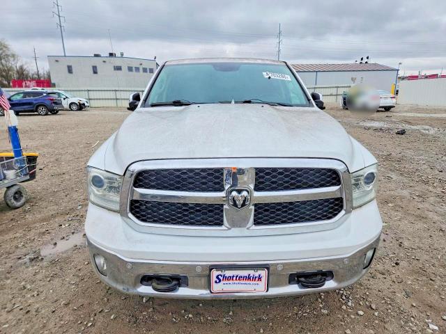 47703286 :رقم المزاد ، 1C6RR7NM9FS561156 vin ، 2015 Ram 1500 مزاد بيع