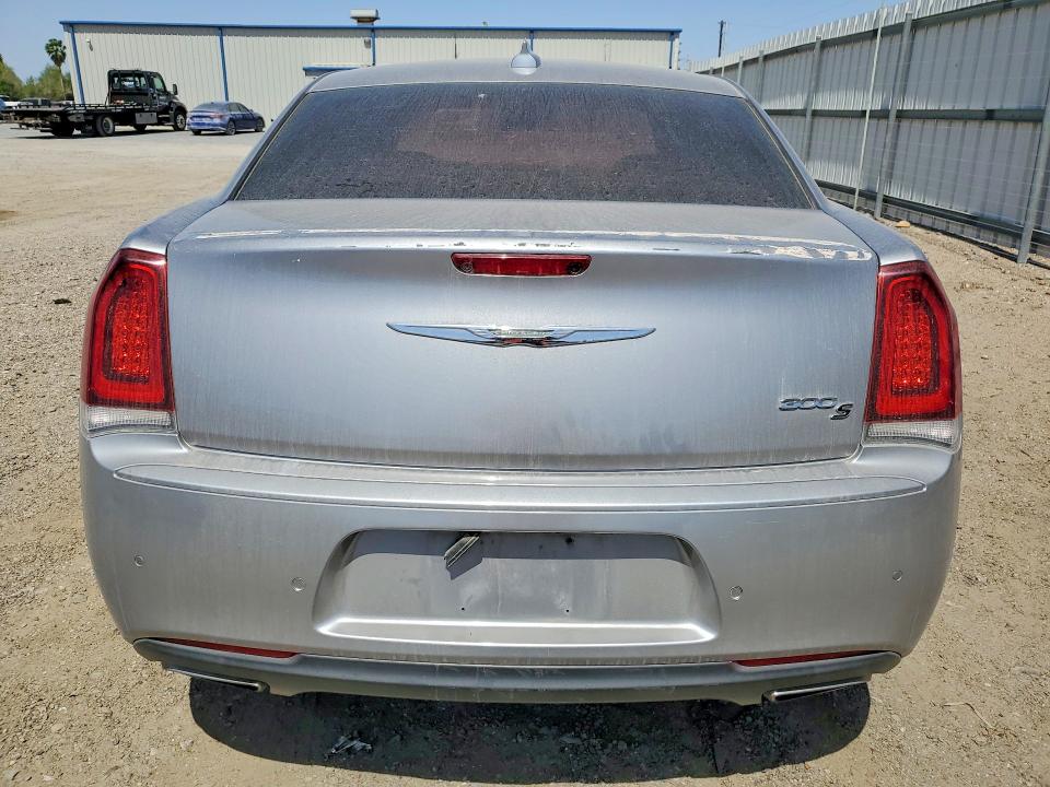 2018 Chrysler 300 მანქანა იყიდება აუქციონზე, vin: 2C3CCABG7JH264094, აუქციონის ნომერი: 41822996
