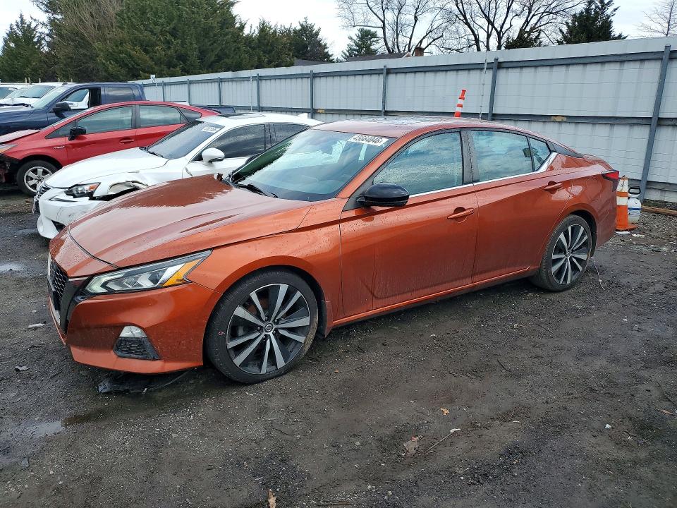 45664046 :رقم المزاد ، 1N4BL4CV4MN315560 vin ، 2021 Nissan Altima مزاد بيع