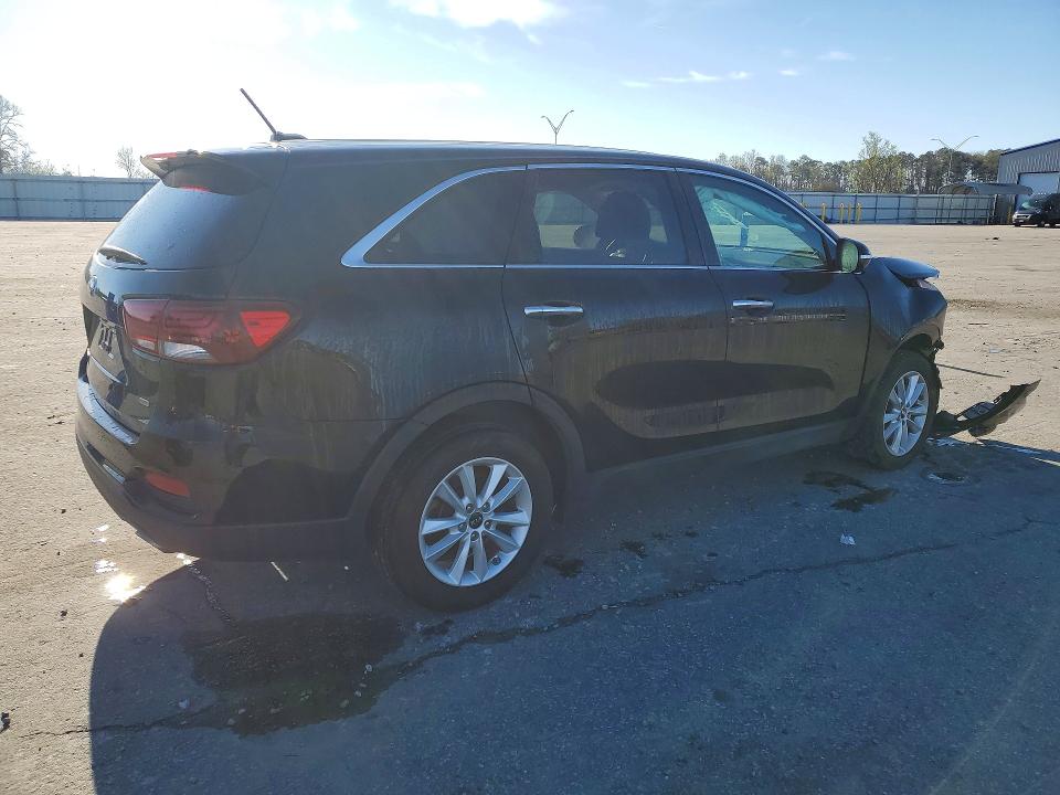 45940176 :رقم المزاد ، 5XYPG4A34KG558974 vin ، 2019 Kia Sorento مزاد بيع