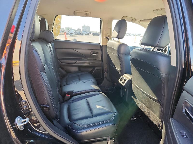 Продаж на аукціоні авто 2020 Mitsubishi Outlander, vin: JA4AD3A3XLZ032838, номер лоту: 46680756