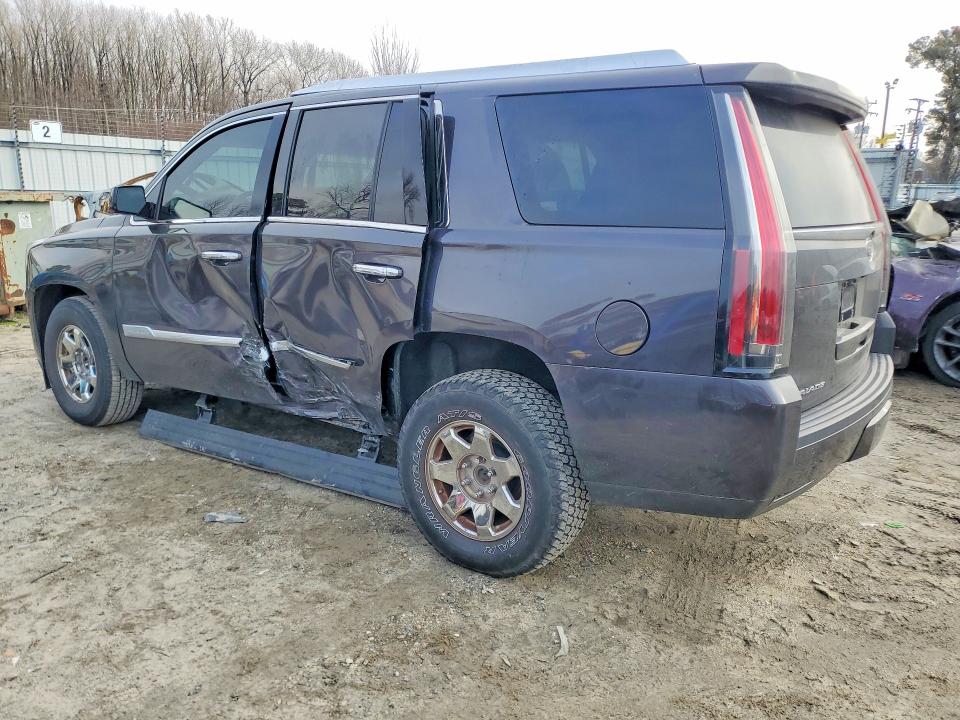 Продажа на аукционе авто 2015 Cadillac Escalade, vin: 1GYS4CKJ1FR306532, номер лота: 79590335