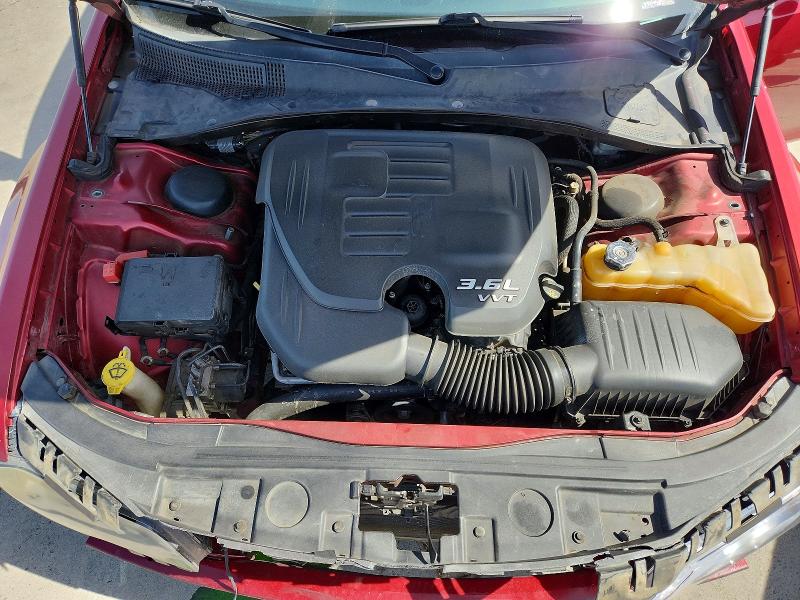2014 Chrysler 300 მანქანა იყიდება აუქციონზე, vin: 2C3CCABG1EH261018, აუქციონის ნომერი: 47845056