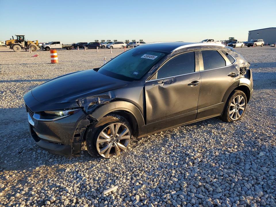 45984806 :رقم المزاد ، 3MVDMBBL8NM411190 vin ، 2022 Mazda Cx-30 مزاد بيع
