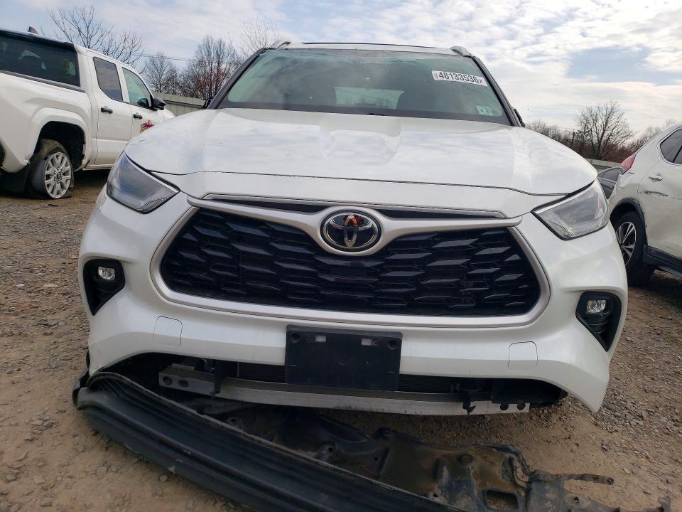 Aukcja sprzedaży 2022 Toyota Highlander, vin: 5TDGZRBH5NS206267, numer aukcji: 55809256