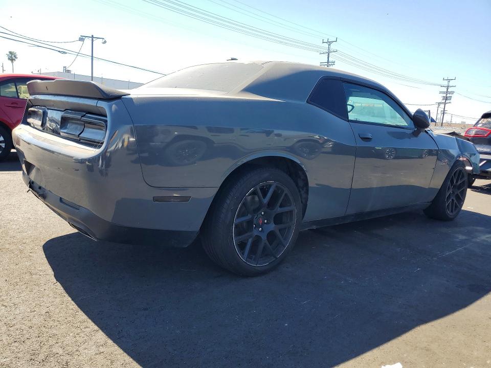 Продажа на аукционе авто 2018 Dodge Challenger, vin: 2C3CDZBT0JH246139, номер лота: 76044665