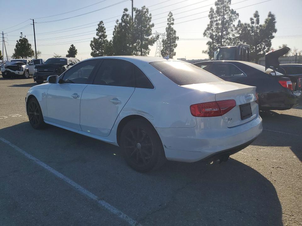 2015 Audi A4 მანქანა იყიდება აუქციონზე, vin: WAUAFAFL2FN016235, აუქციონის ნომერი: 79889545