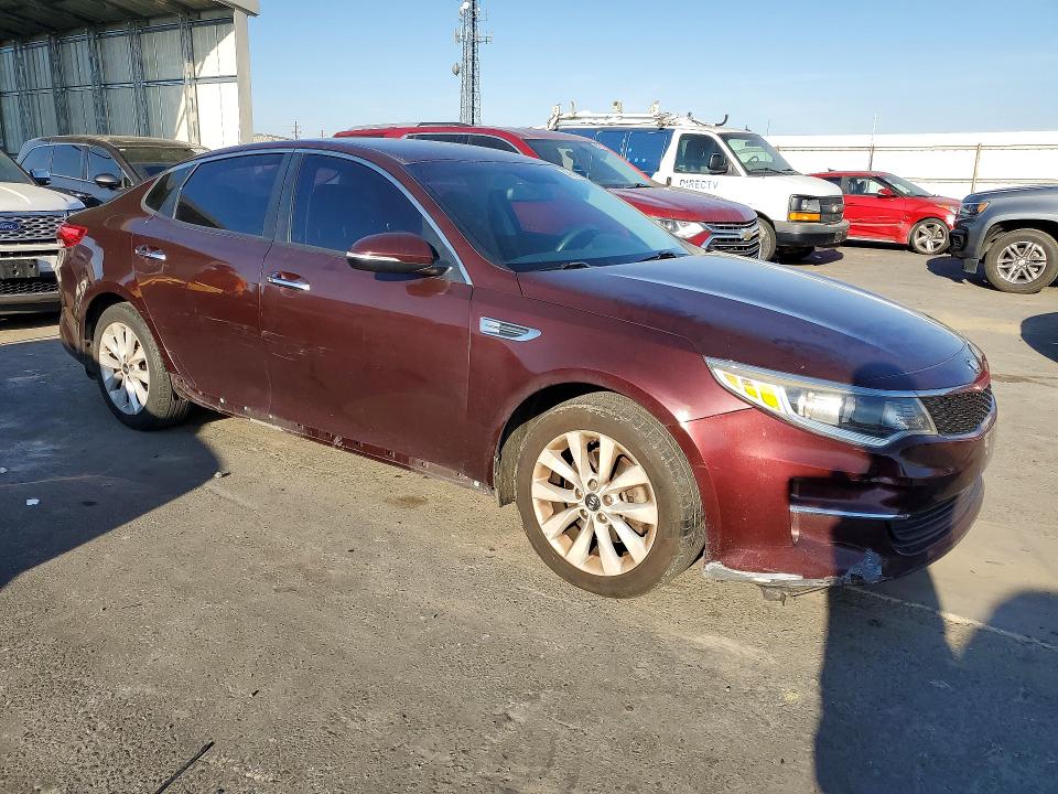 45839986 :رقم المزاد ، 5XXGT4L39JG266393 vin ، 2018 Kia Optima مزاد بيع