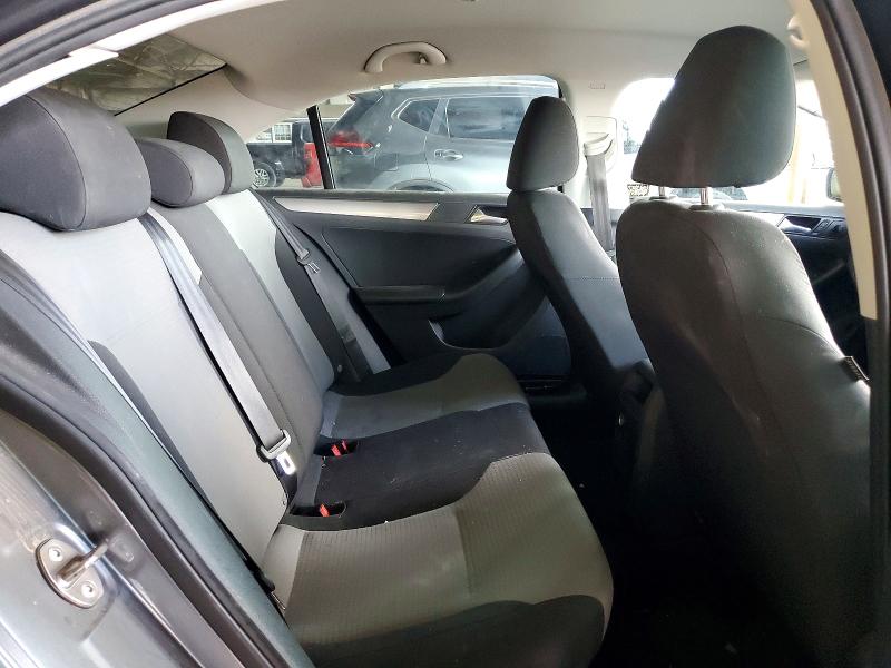 47814486 :رقم المزاد ، 3VW2B7AJ3HM329431 vin ، 2017 Volkswagen Jetta مزاد بيع