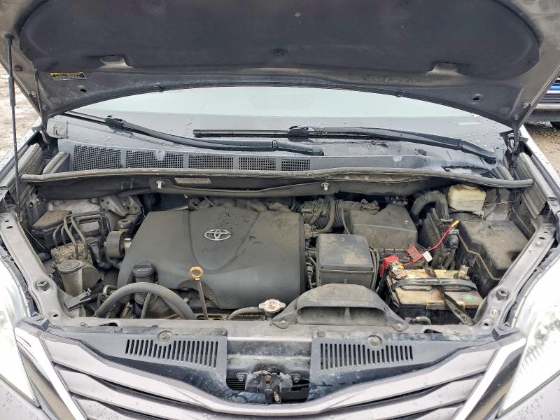 Продаж на аукціоні авто 2017 Toyota Sienna, vin: 5TDKZ3DC2HS899215, номер лоту: 79954155