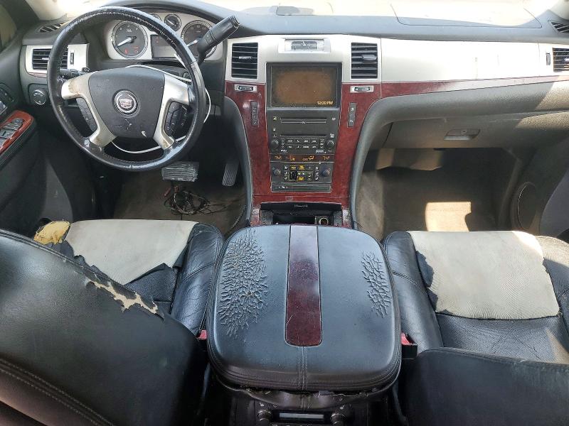 Продажа на аукционе авто 2010 Cadillac Escalade, vin: 1GYUCHEF7AR256261, номер лота: 45708466