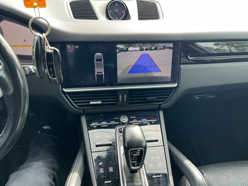 Продаж на аукціоні авто 2019 Porsche Cayenne, vin: WP1AA2AY3KDA00814, номер лоту: 46928206