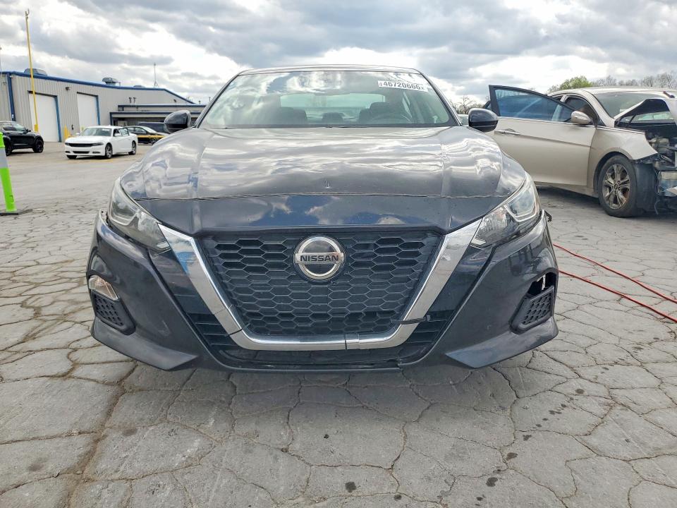 46720666 :رقم المزاد ، 1N4BL4BV1LC182963 vin ، 2020 Nissan Altima مزاد بيع