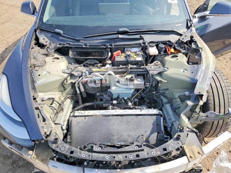 47703436 :رقم المزاد ، 5YJ3E1EB3JF054815 vin ، 2018 Tesla Model 3 مزاد بيع