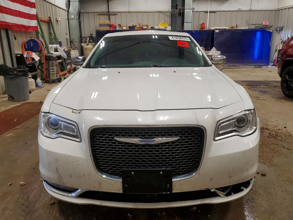 Продажа на аукционе авто 2015 Chrysler 300c, vin: 2C3CCAKG7FH814465, номер лота: 41838476