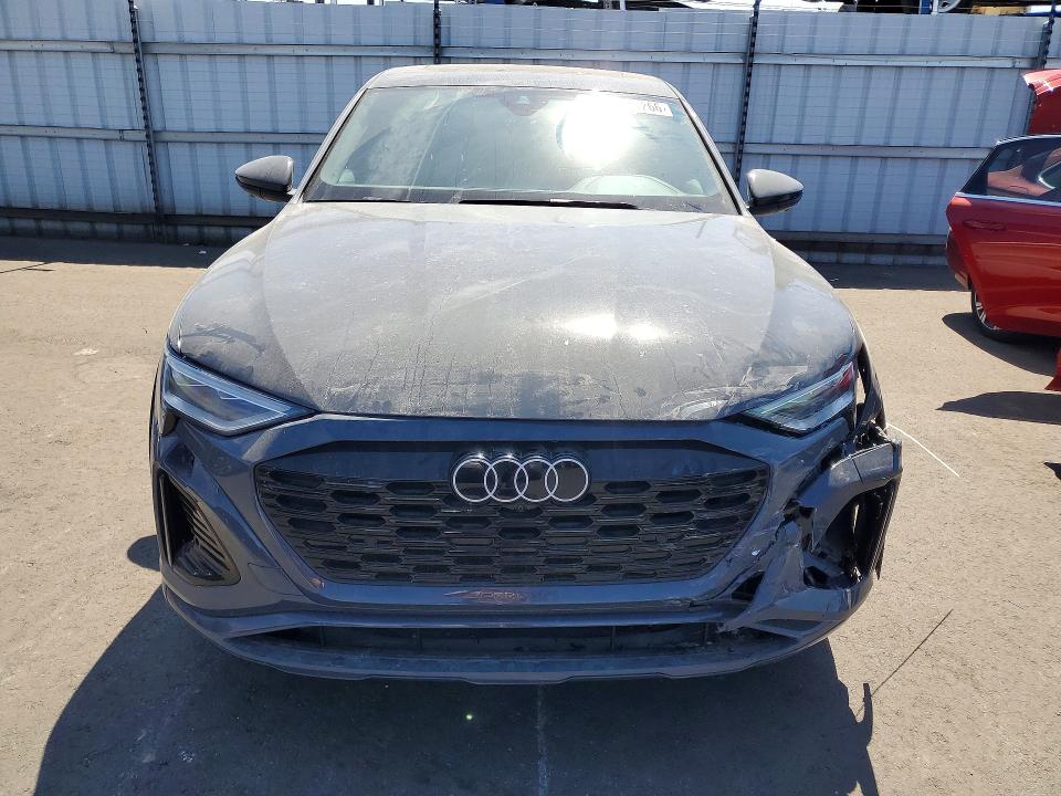 Продаж на аукціоні авто 2024 Audi Q8 E-tron, vin: WA1CAAGE7RB036135, номер лоту: 47761266
