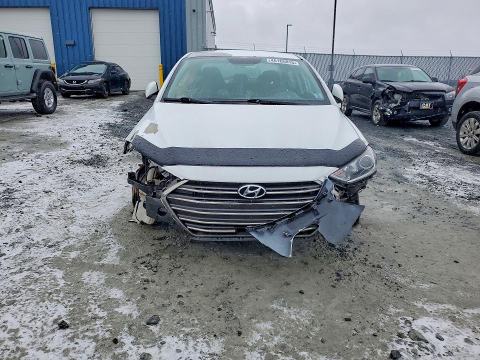 Продаж на аукціоні авто 2018 Hyundai Elantra Gls 4d Sedan, vin: 5NPD74LF0JH218805, номер лоту: 46165816