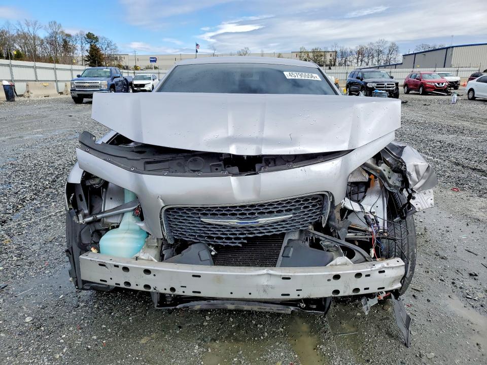 45795556 :رقم المزاد ، 2C3CCAAG9FH833097 vin ، 2015 Chrysler 300 مزاد بيع