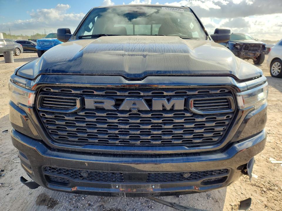 47206426 :رقم المزاد ، 1C6RREGG5SN570148 vin ، 2025 Ram 1500 مزاد بيع
