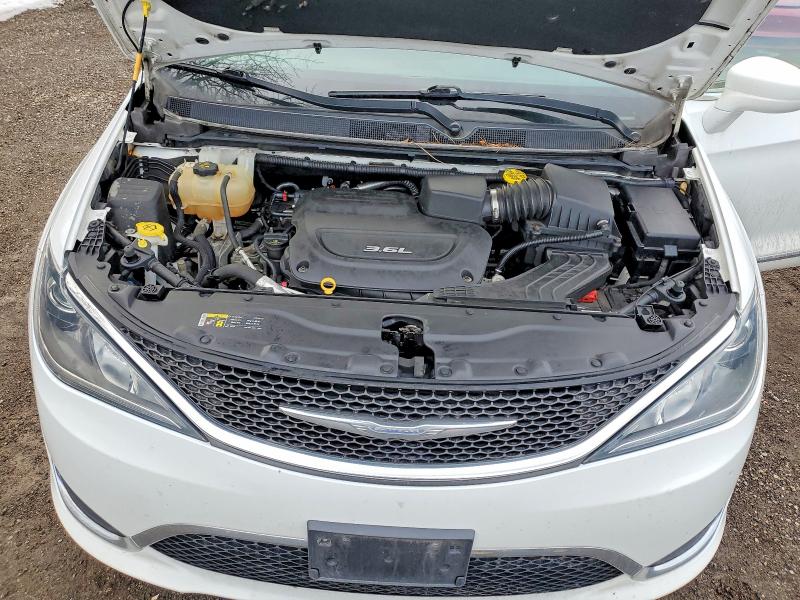 Продажа на аукционе авто 2017 Chrysler Pacifica Touring L F, vin: 2C4RC1BG1HR550663, номер лота: 41788356