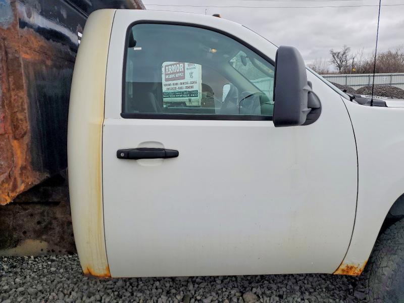 2013 Gmc Sierra მანქანა იყიდება აუქციონზე, vin: 1GD322CG0DF113649, აუქციონის ნომერი: 46096166